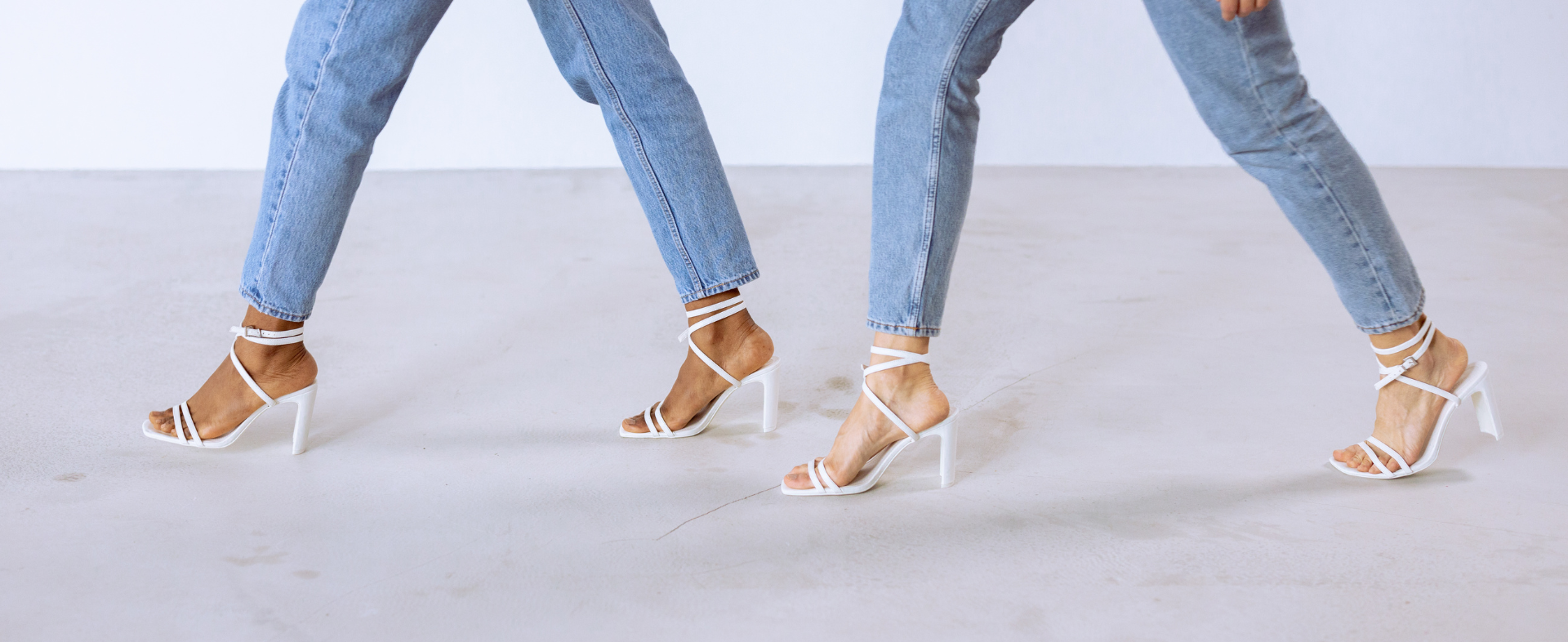 How to style denim jeans with heels