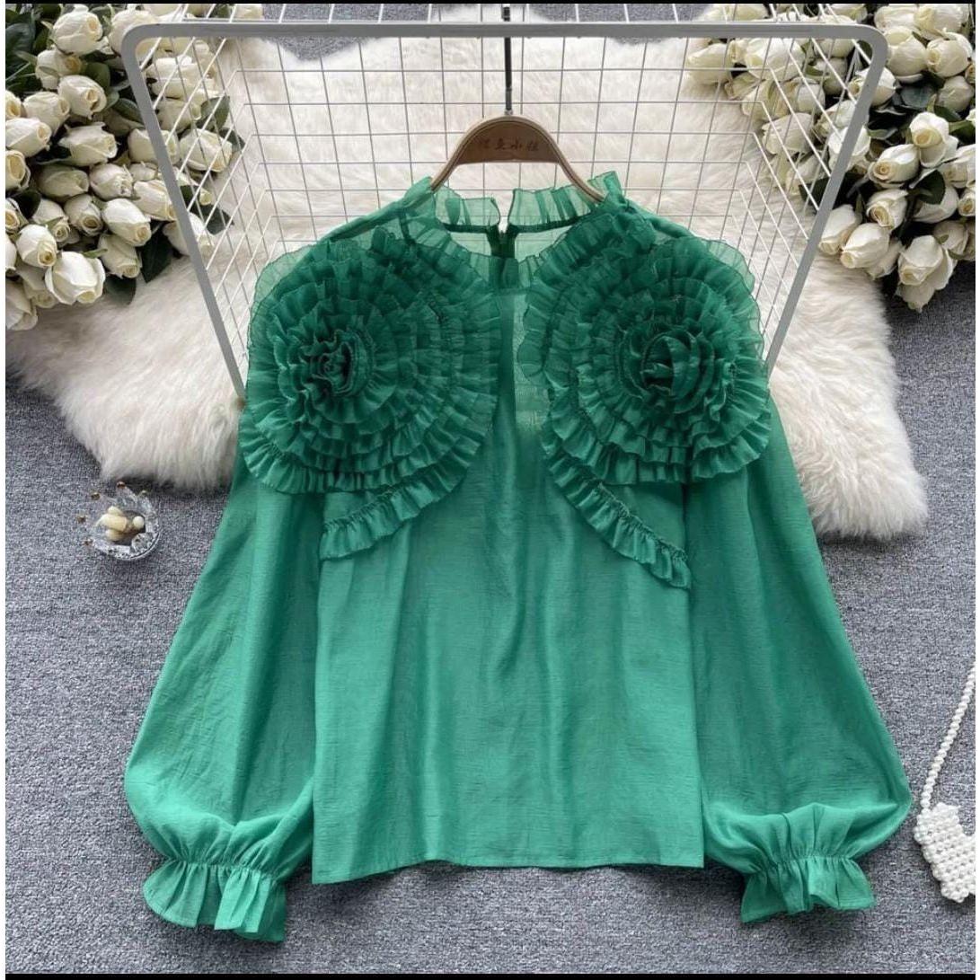 Long Sleeve Lace Flower Top