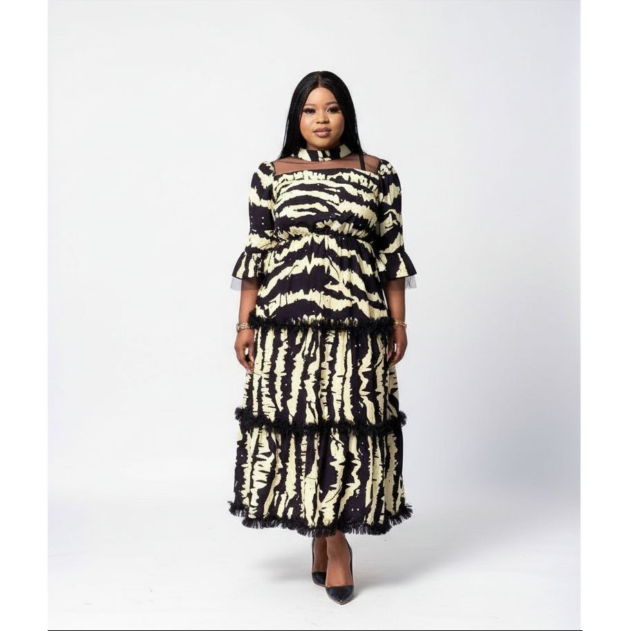 Short Flare Lace Sleeve Pleated Maxi Dress