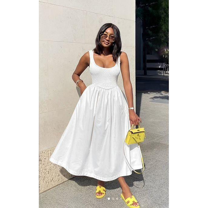 Sexy Sleeveless Round Neck Dress