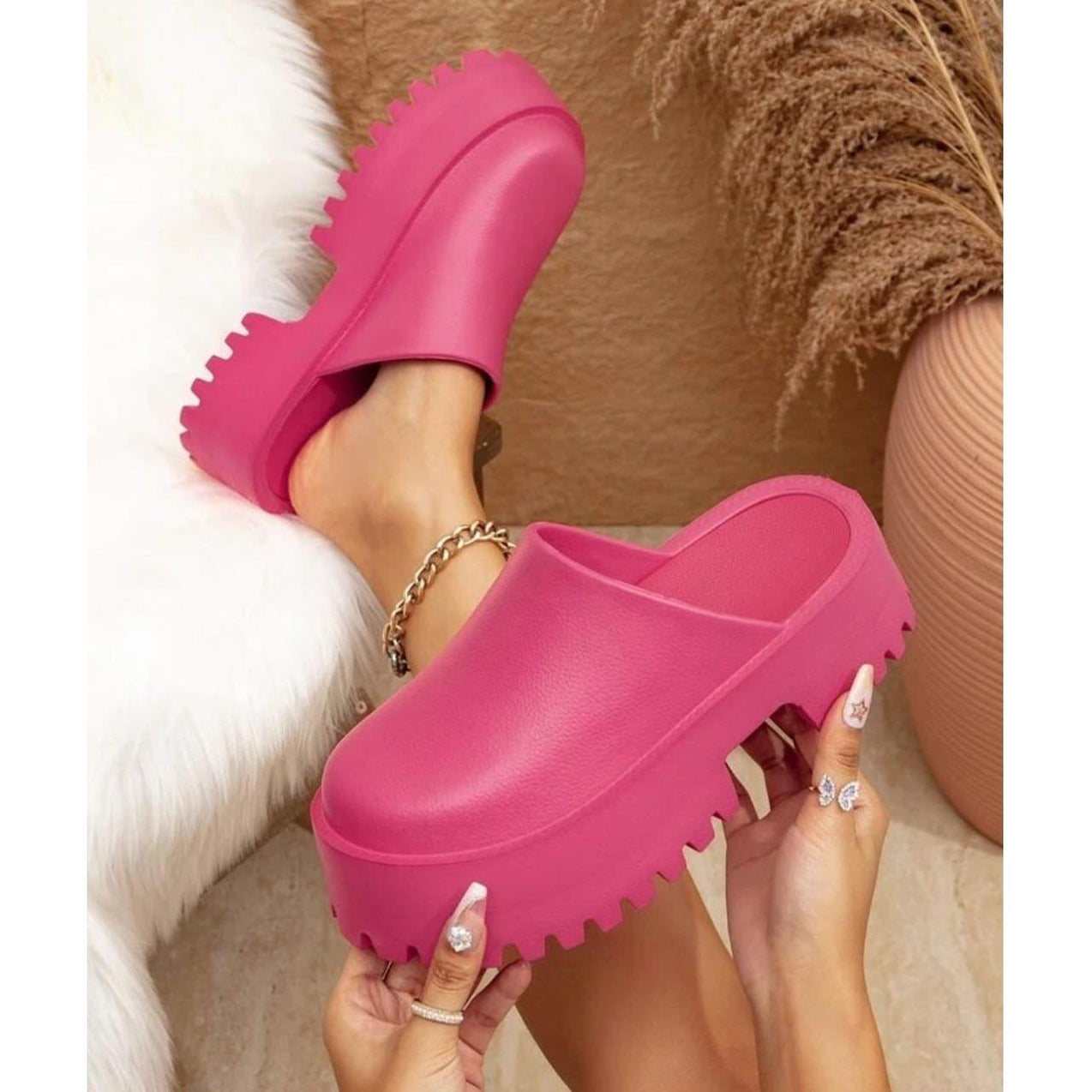 Chunky Non-slip Lightweight Slip-on Pumps â YELLOW SUB TRADING