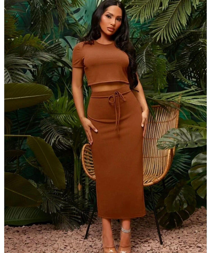 Round Neck Striped Crop Top Pencil Skirt Sets
