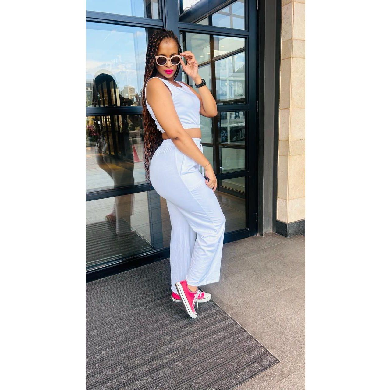 Sexy Sleeveless Top And Pant Set