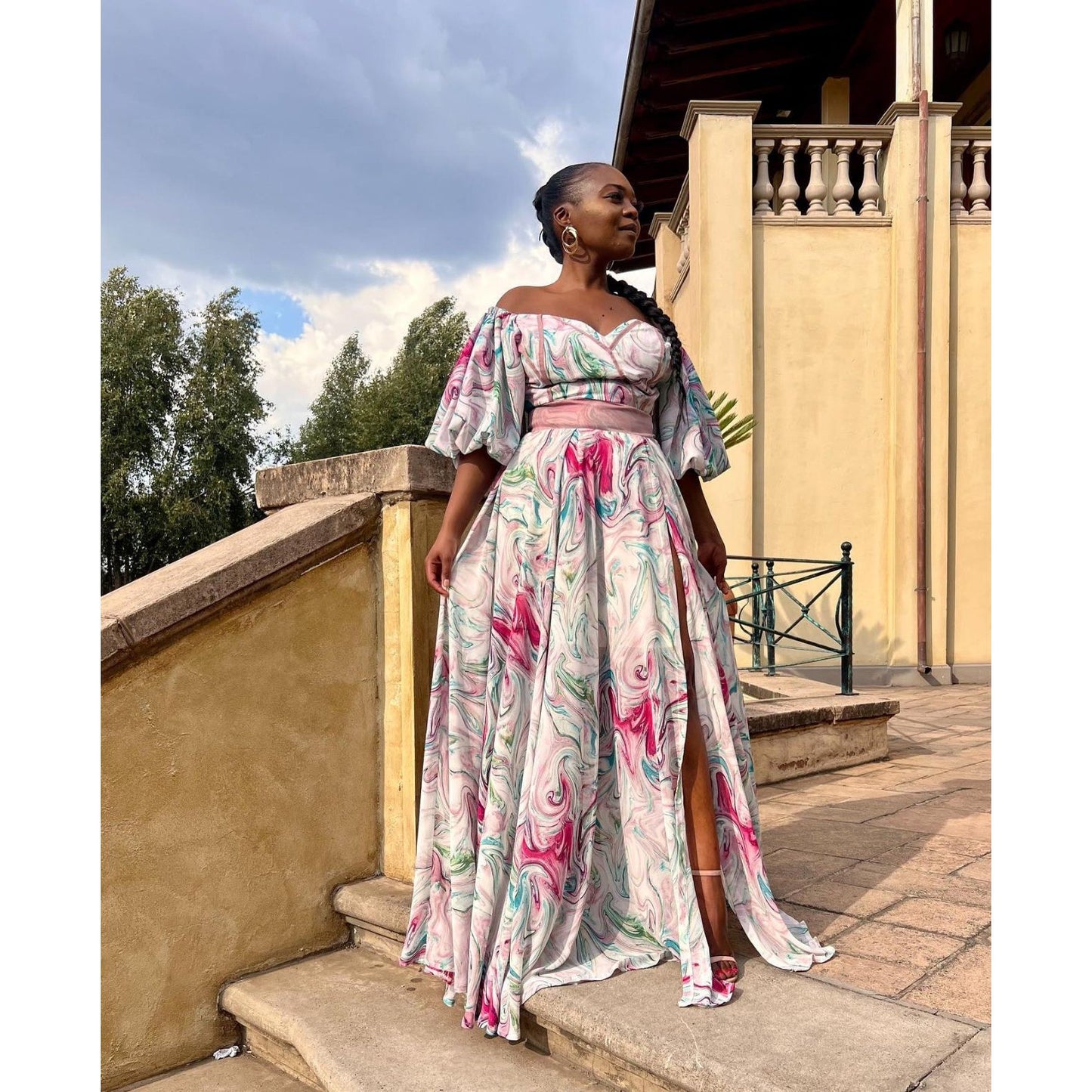 Floral Short sleeve Crop top and Maxi Skirt set.
