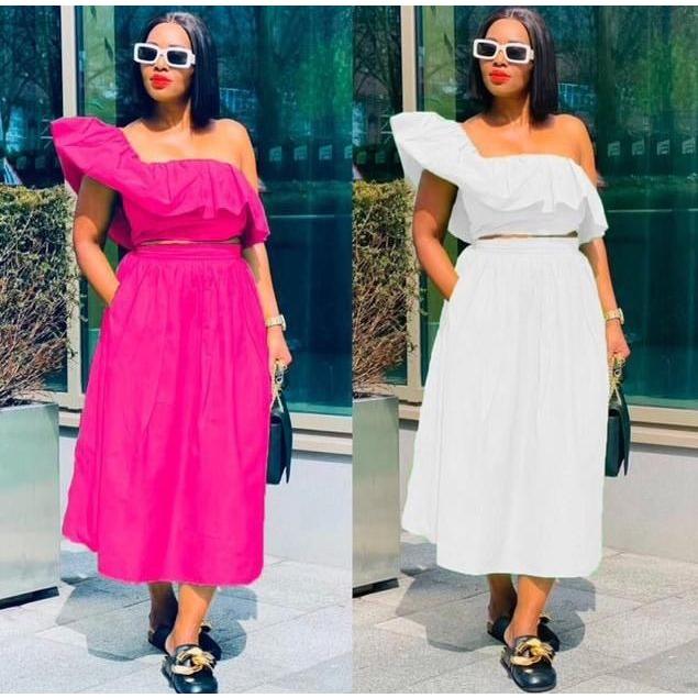 One Hand Off shoulder Crop Top and Skirt Set