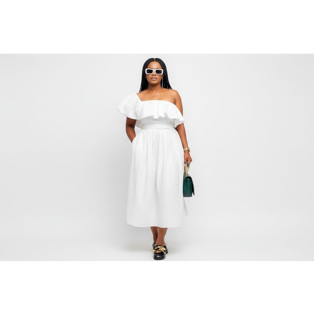 One Hand Off shoulder Crop Top and Skirt Set