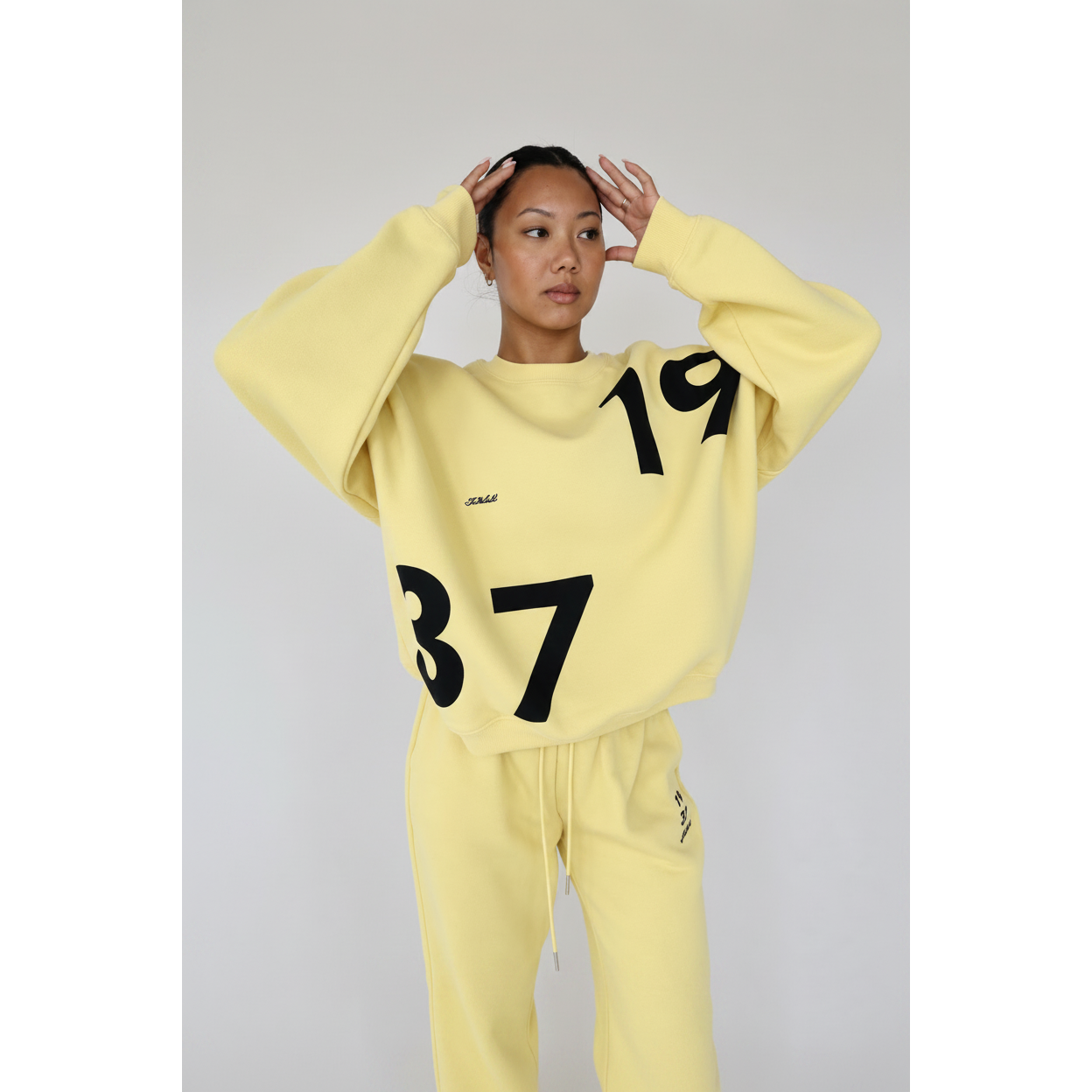 1987 Loose-Fit Sweater & Straight-Leg Pants Set