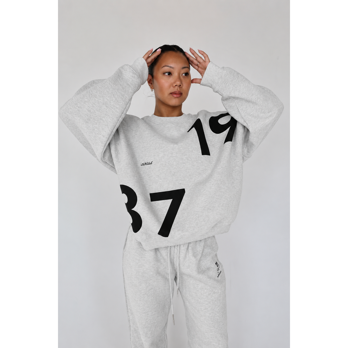 1987 Loose-Fit Sweater & Straight-Leg Pants Set