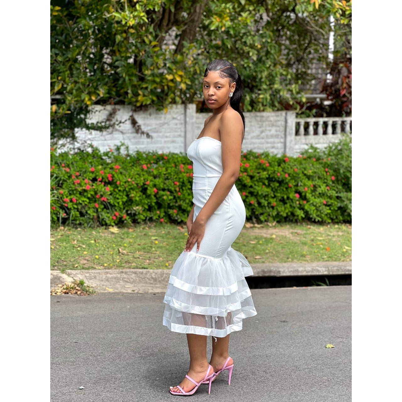 Boob-Tub Bodycon Dress