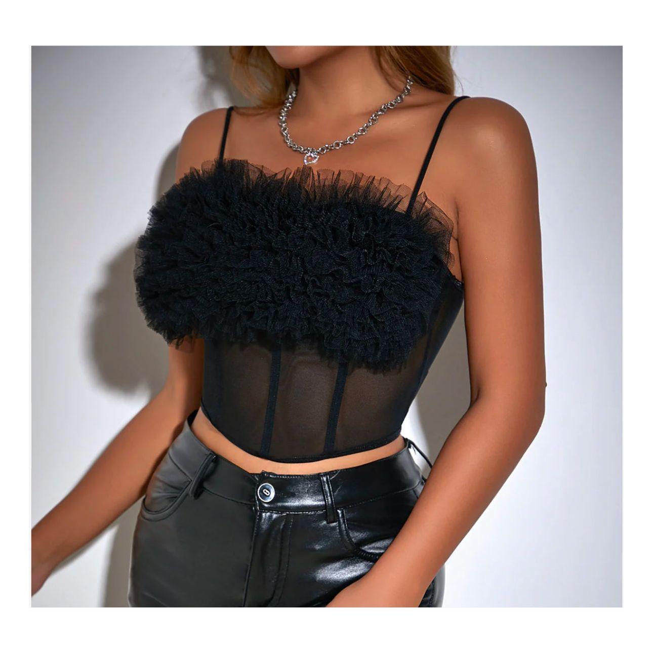 Slim-Fit Cropped Strapless Top With 3D Floral Lace.