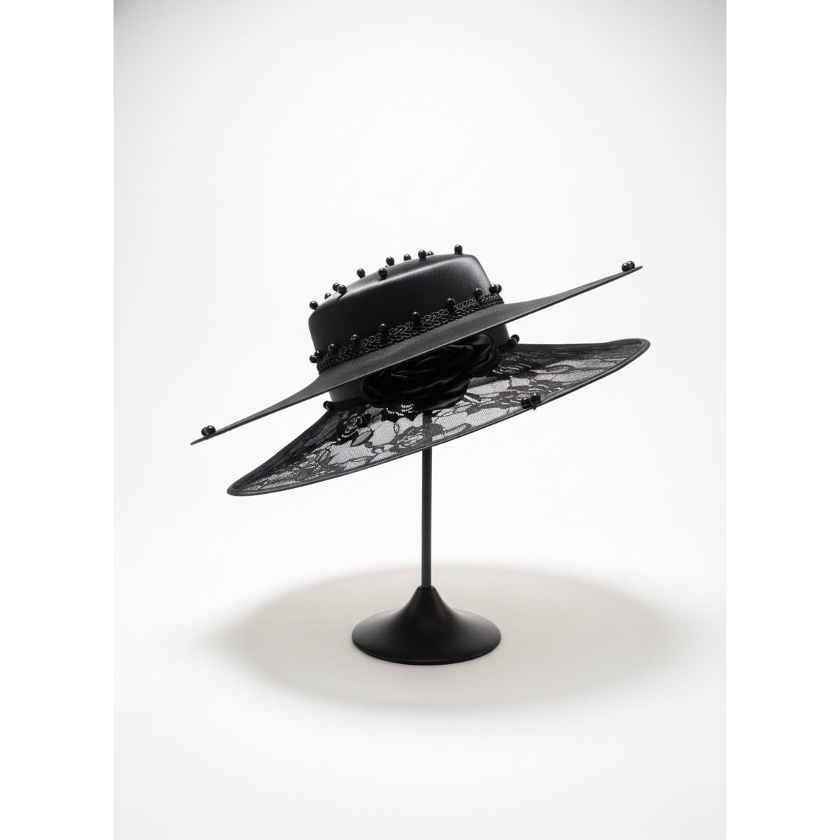 Black Smart Pearls Hat