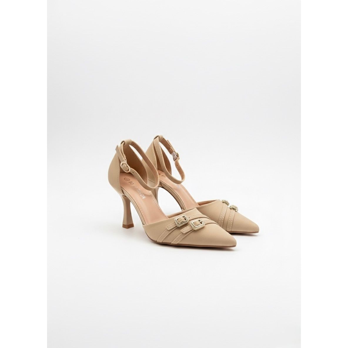 Sexy Metal Clasp Pointy Heel Pumps Shoes