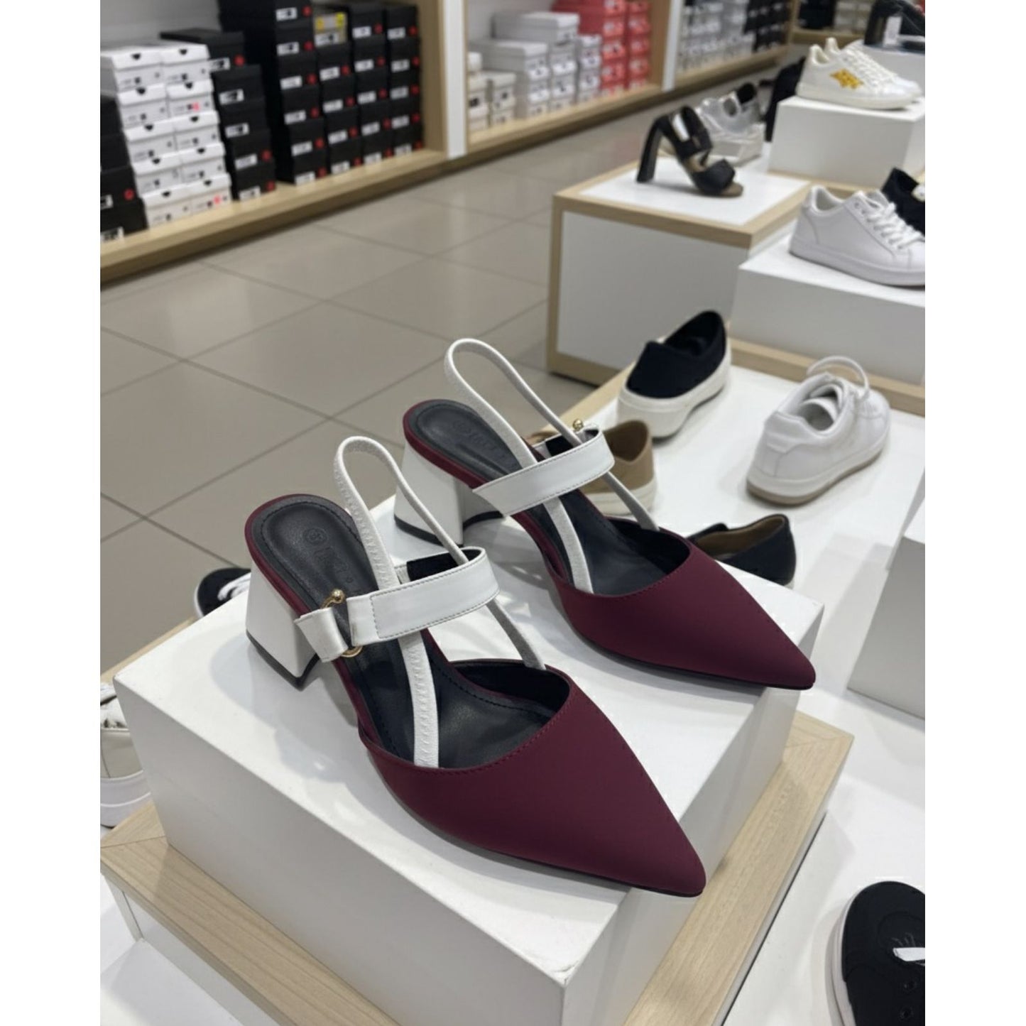 Women's Pumps Low Chunky Heels Slingback