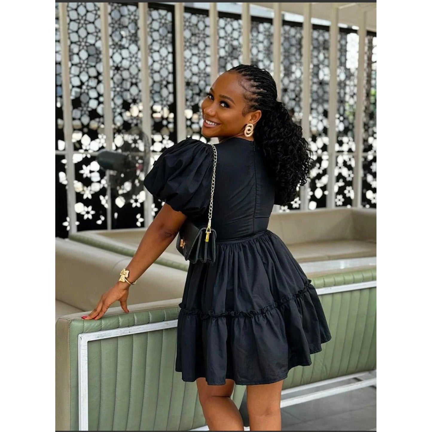 Casual Lantern Sleeve Short Dress.