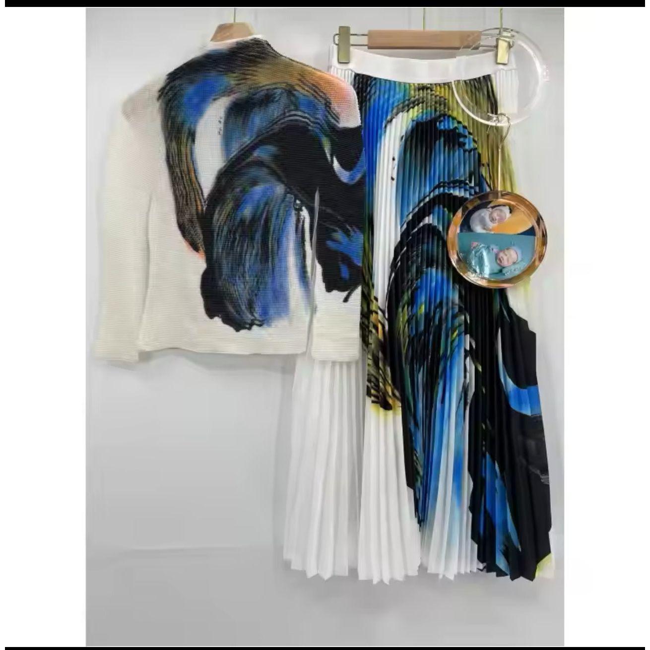 Sexy Floral Pleated Skirt and Top Set.