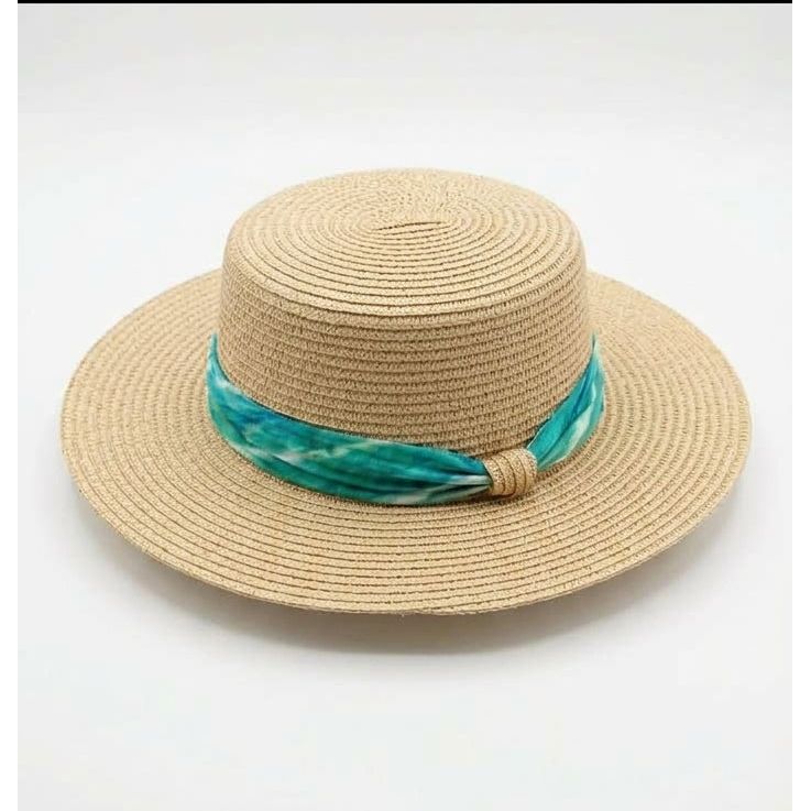 Wide-Brim Straw Sun Hat with Bow