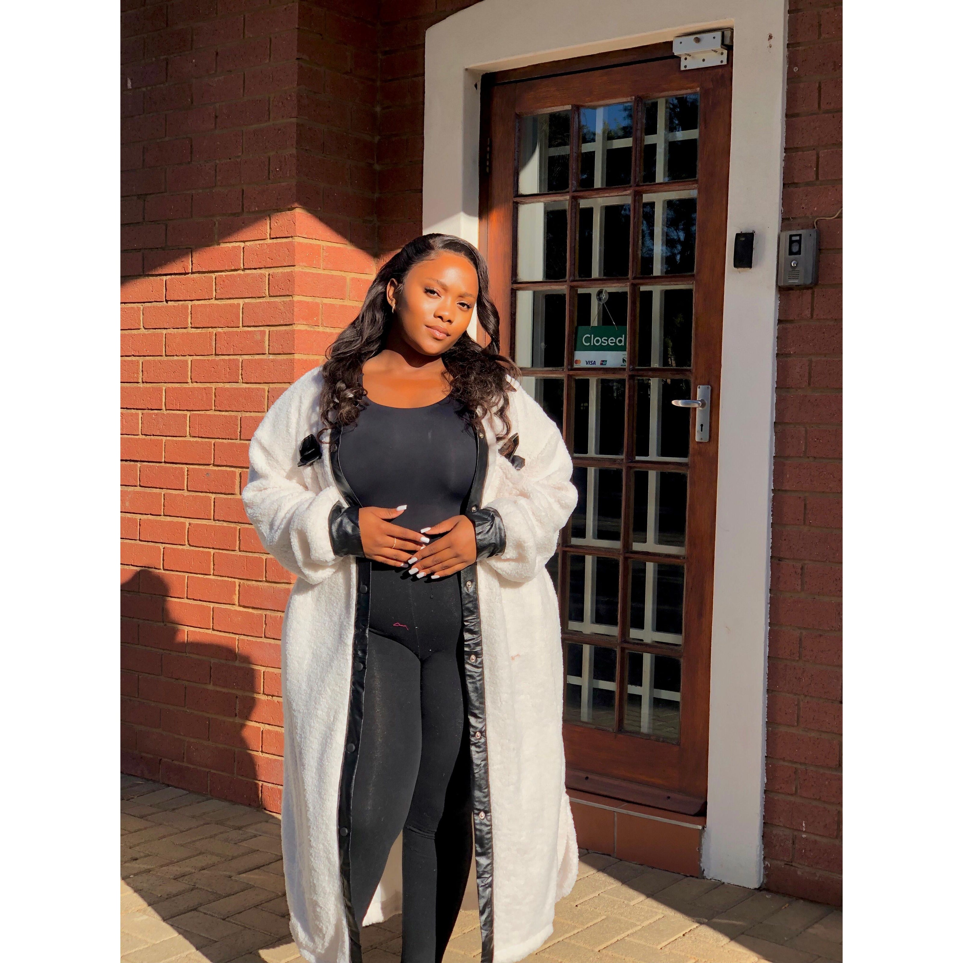 Vintage Woolen Buttoned Coat