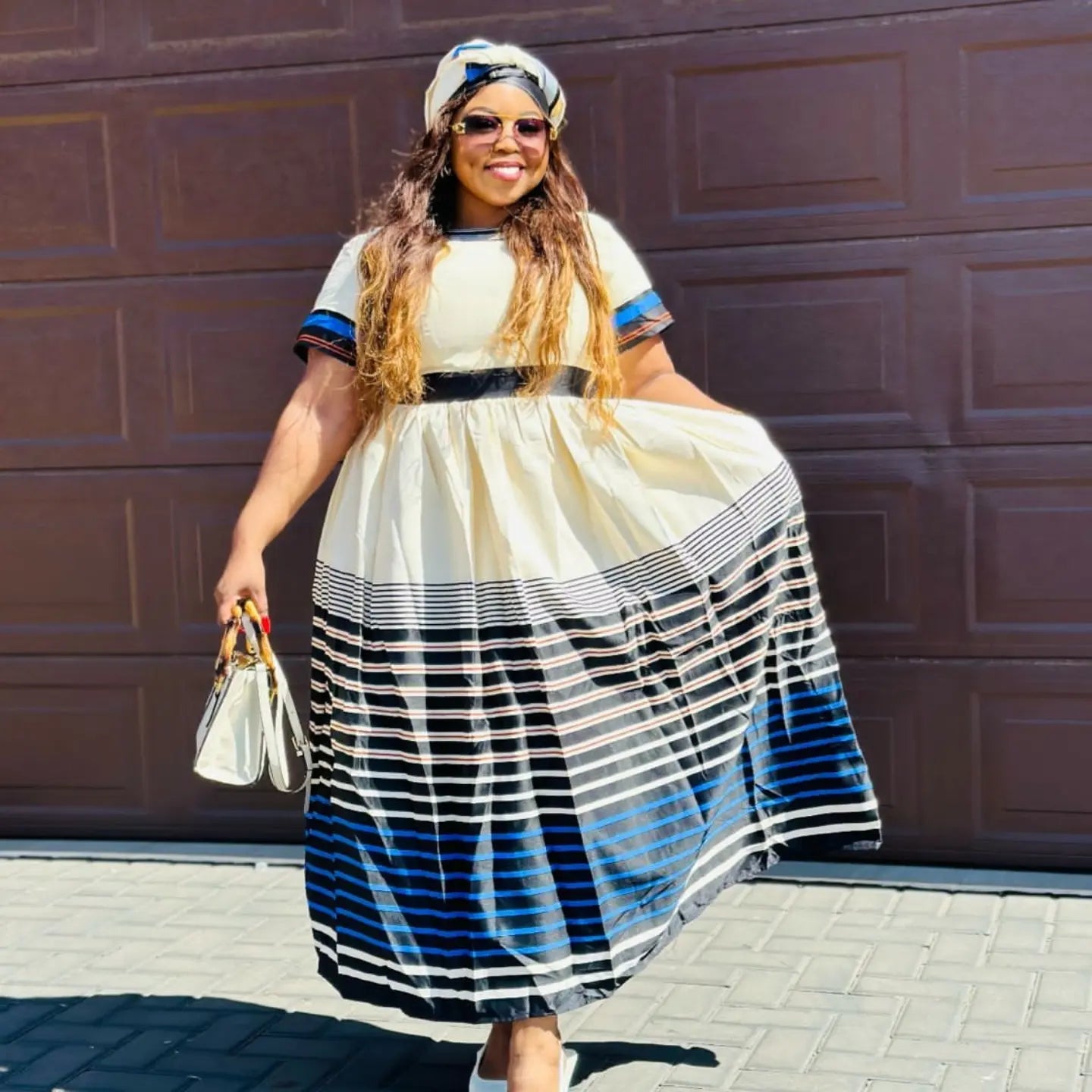 Round Neck Short Sleeves Traditional Dress