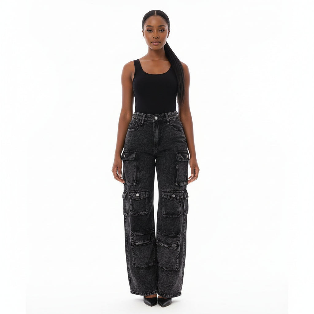 Women's Loose Fit Casual Jeans With Large Flap Pockets.