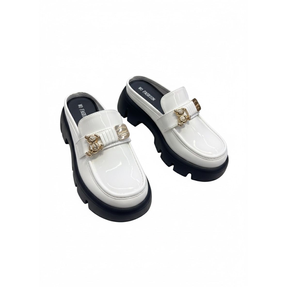 Vintage Glossy Flat Shoes