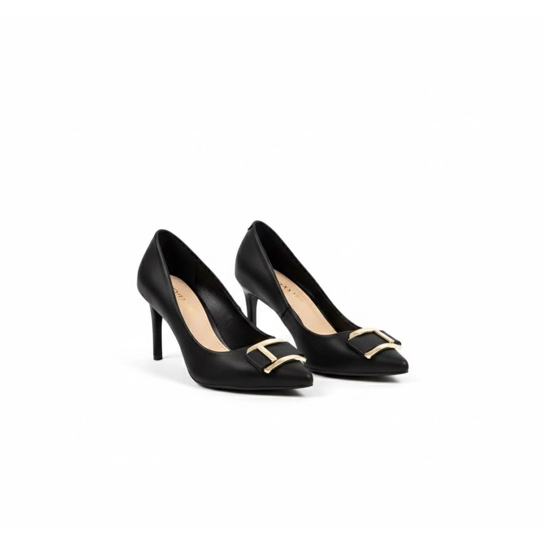 Hi Shaped Court Heel With Monogram Trim