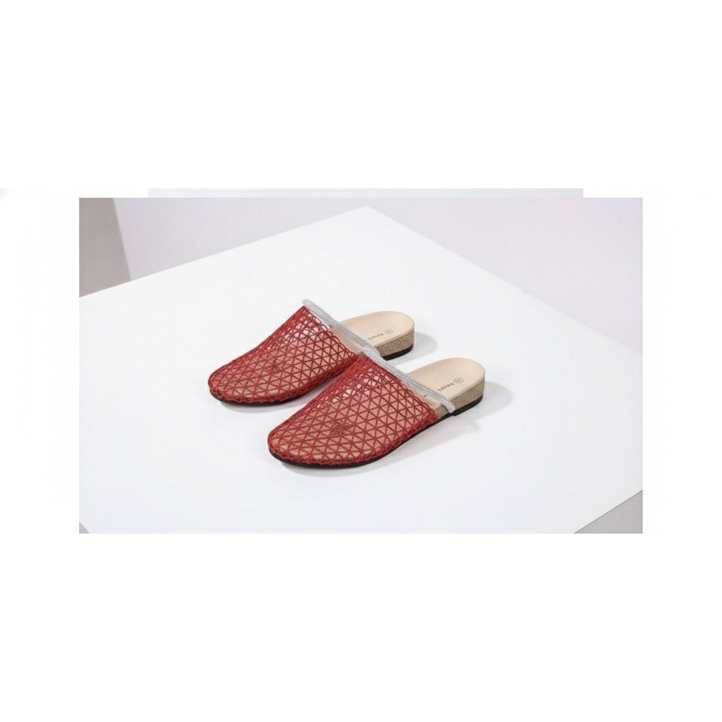 Women's mesh slide sandals