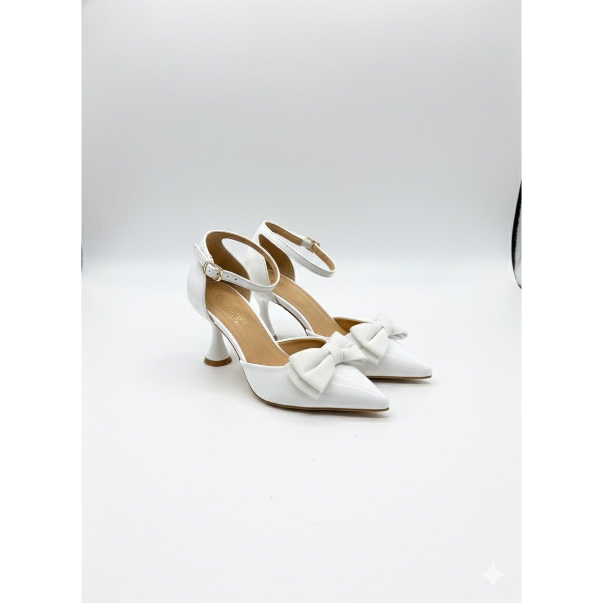 Ladies Patent Bow-Detail Heels