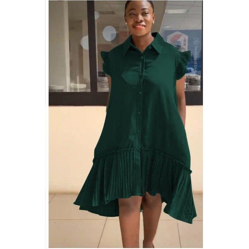 Sleeveless Fine pleated Dress.