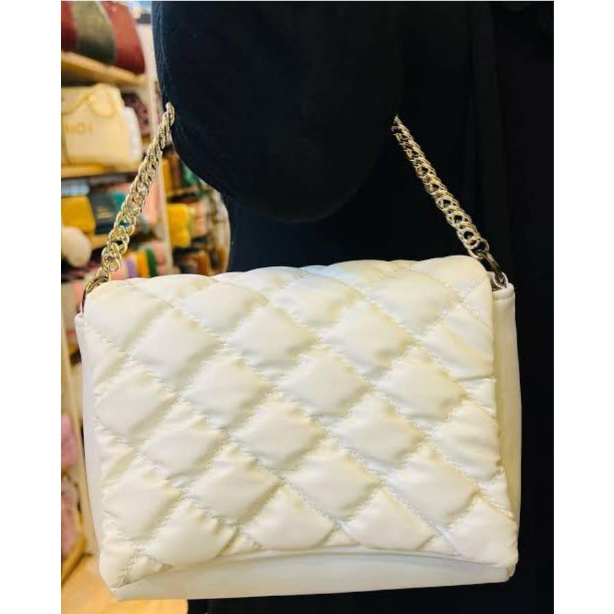 Women's Cross Body Bag.