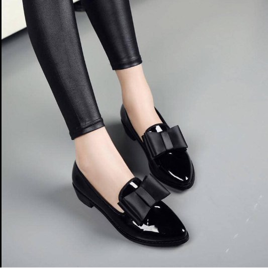 Pointed-toe Bowknot Chunky Loafer Shoes