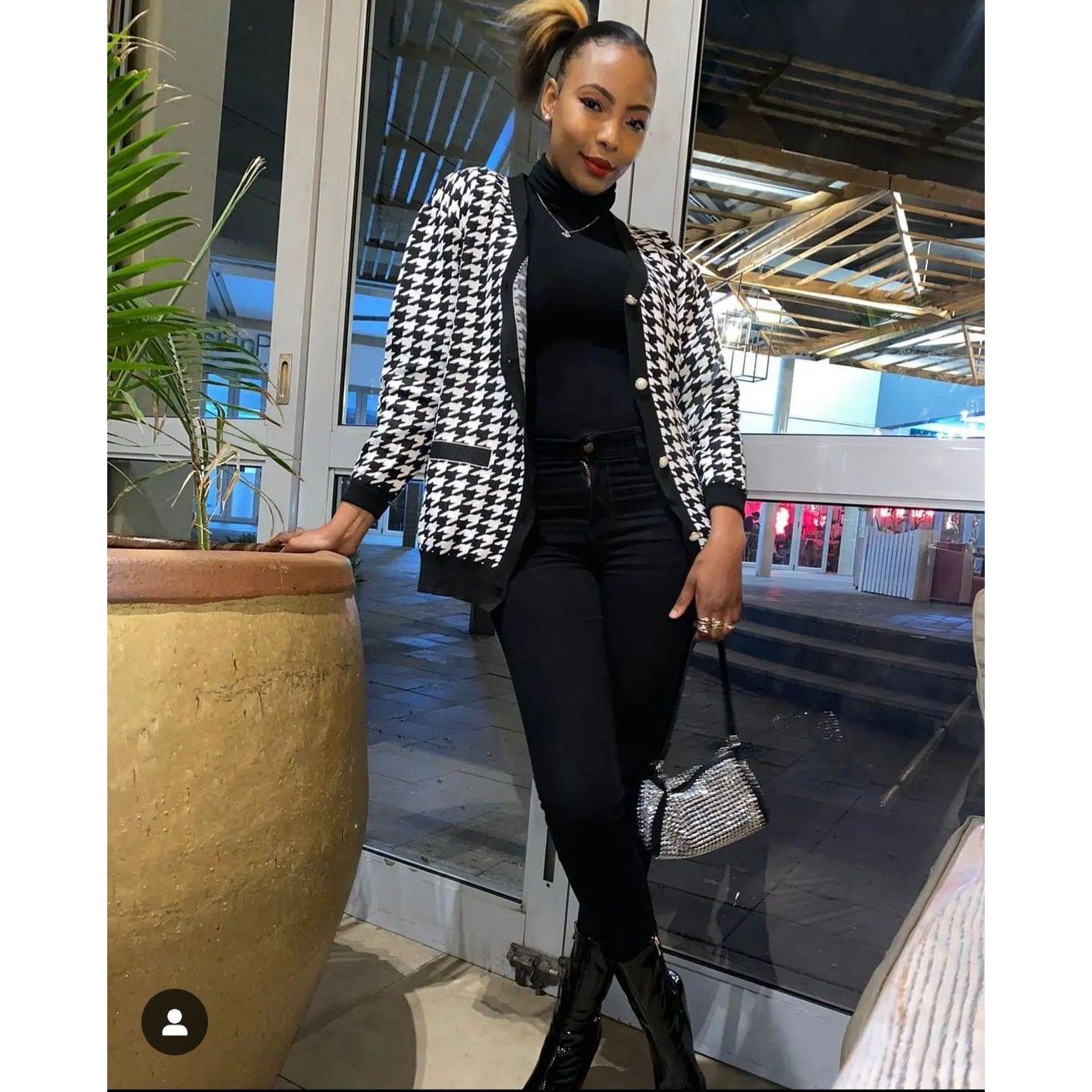 Button Detailed Plaid Jersey