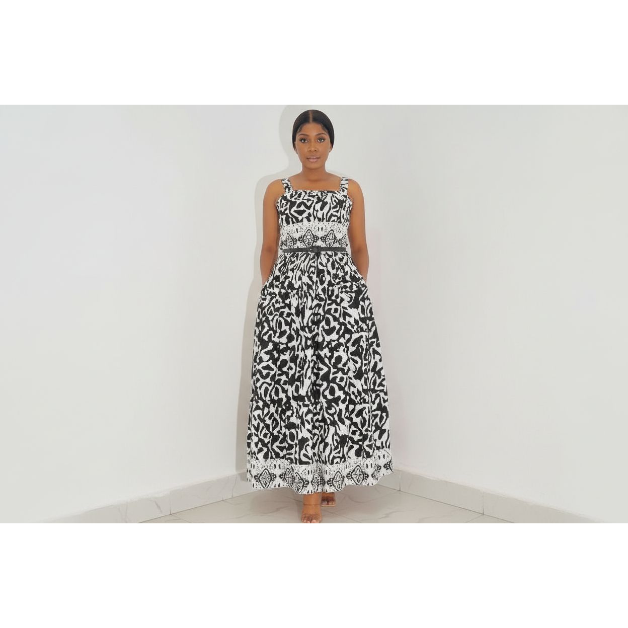 Floral Print Sleeveless Tee And Midi Skirt Set.