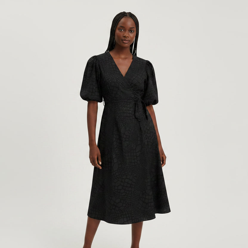 There Quarter Sleeve V-Neck Dress