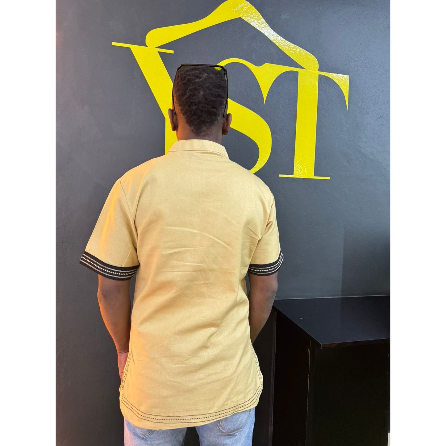 Mens African Vintage Embroidered T-Shirt