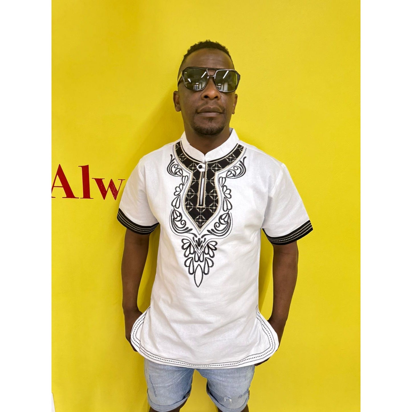 Mens African Vintage Embroidered T-Shirt