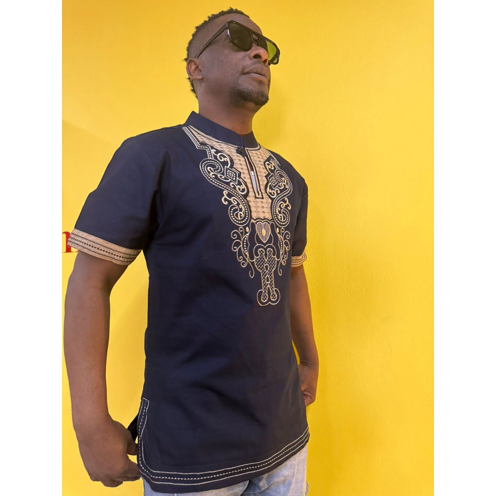 Mens African Vintage Embroidered T-Shirt