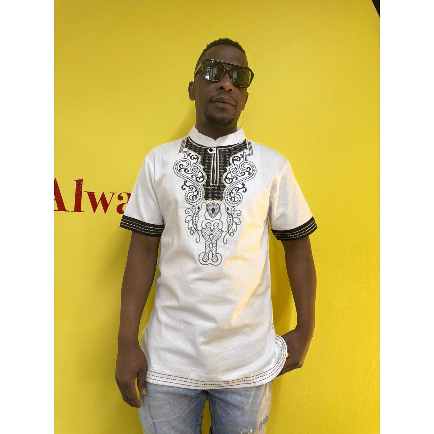 Mens African Vintage Embroidered T-Shirt