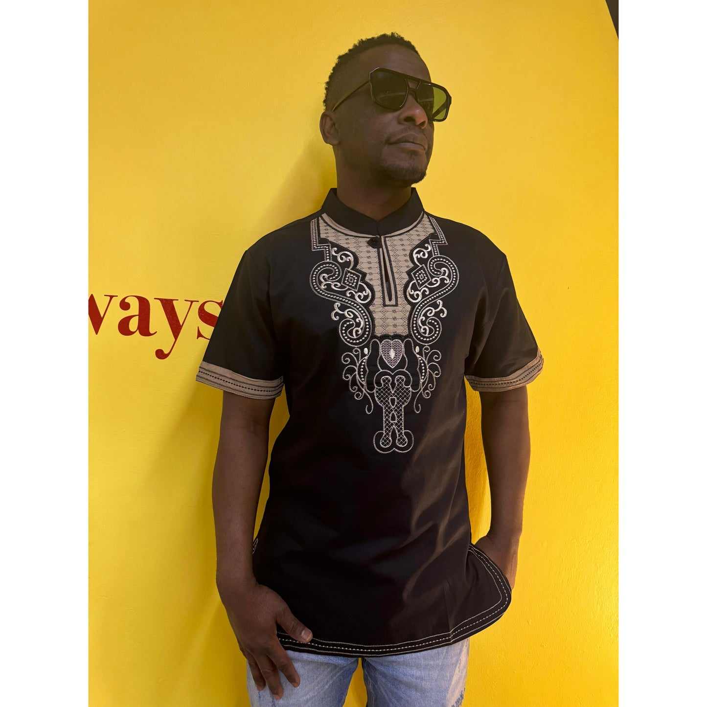 Mens African Vintage Embroidered T-Shirt