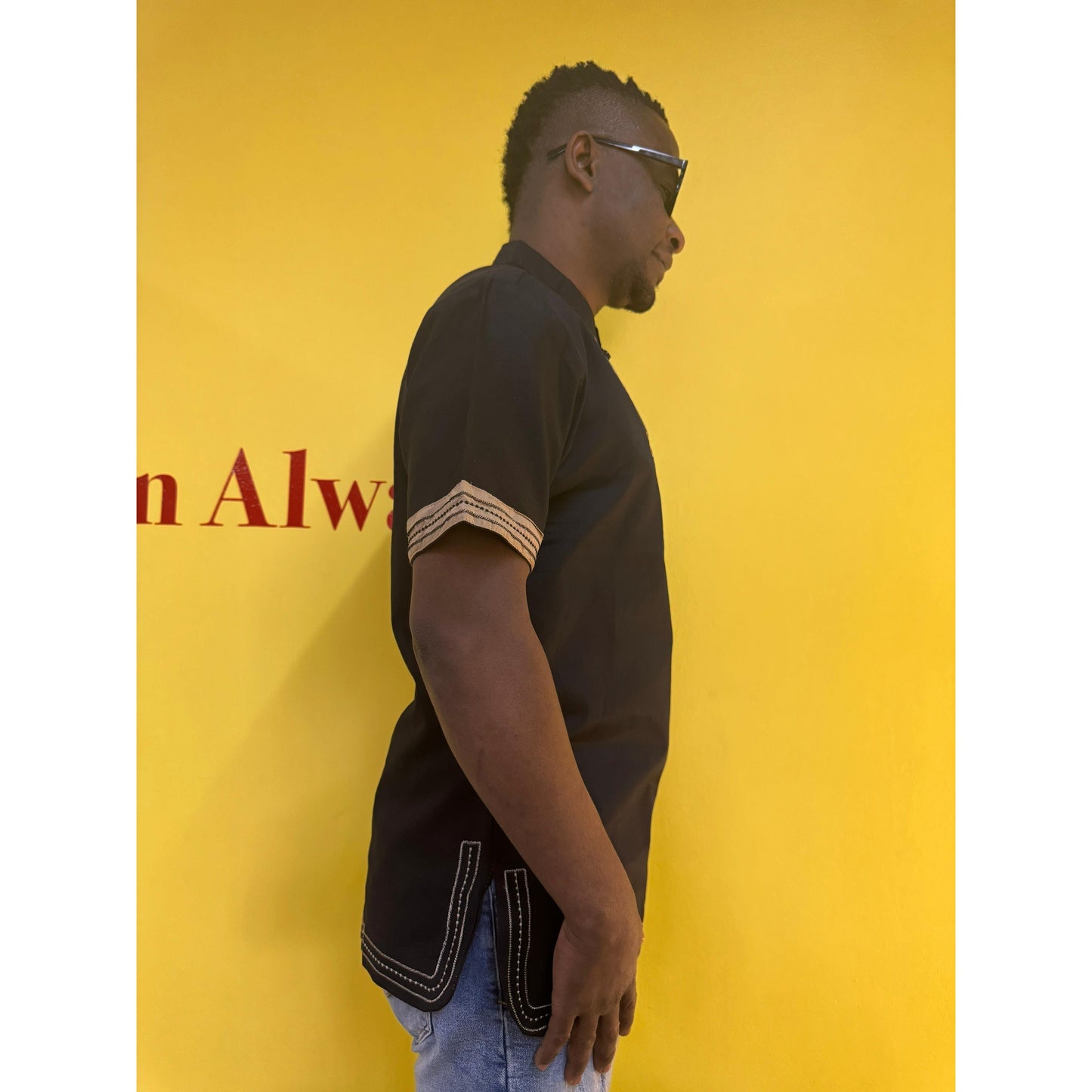 Mens African Vintage Embroidered T-Shirt