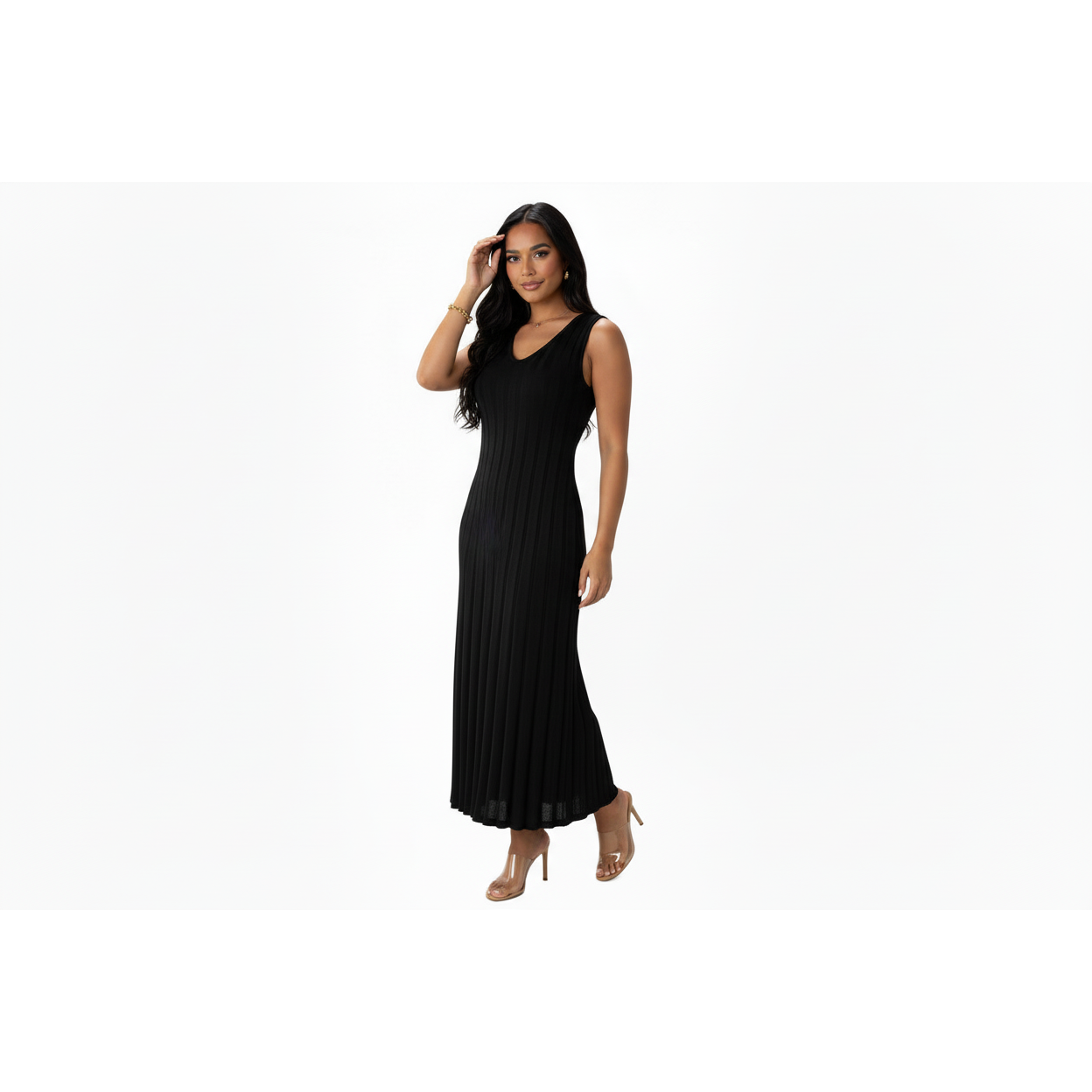 V-Neck  Contrasting Pleated Knitted Maxi Dress.