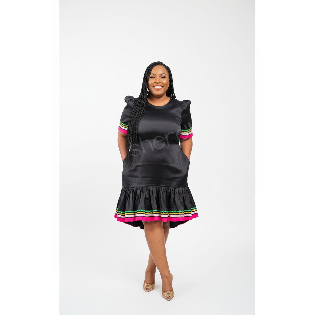 Round-Neck Short Sleeve Traditional Knee Dress