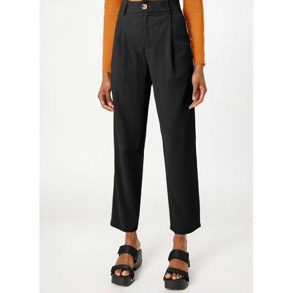 Elegant Straight-Leg Pants with Pockets
