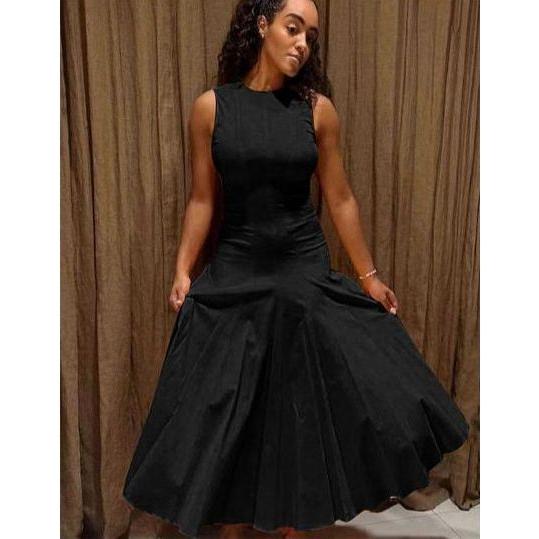 Fit & Flare Panelled Maxi Dress