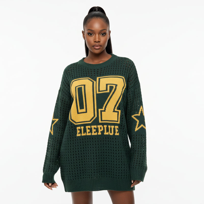 V-Neck Numbers Print Pullover Sweater