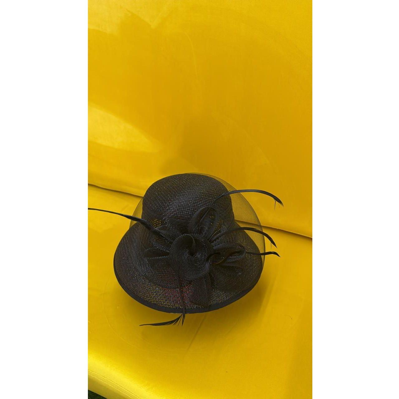 Elegant Beauty Black Side Flower Bow Perched hat