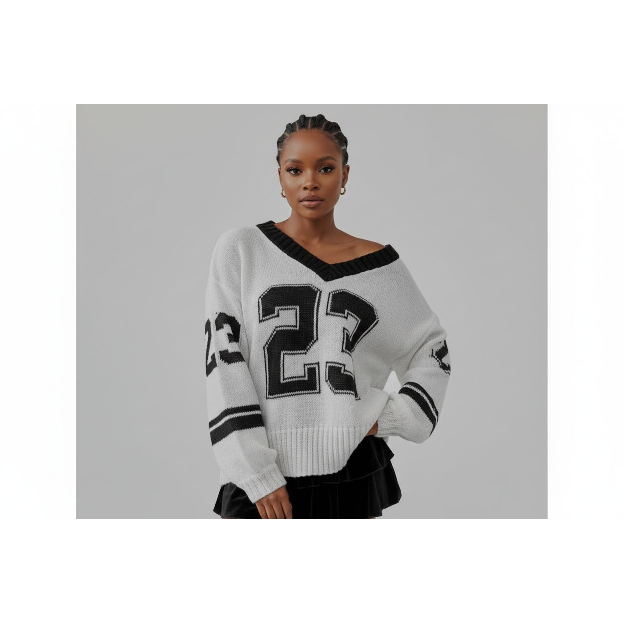 Numerical Pattern Long Sleeve Knitted Jersey