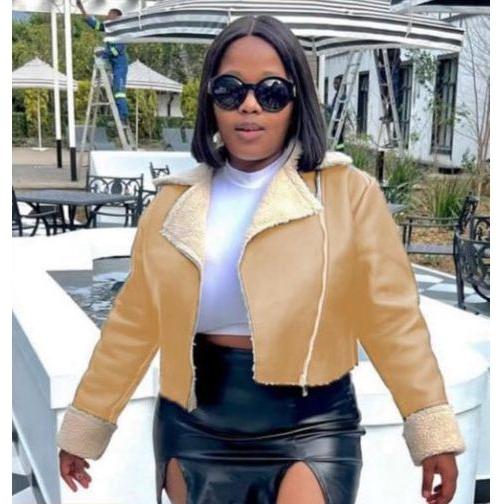 Solid Color Zip Up Faux fur jacket