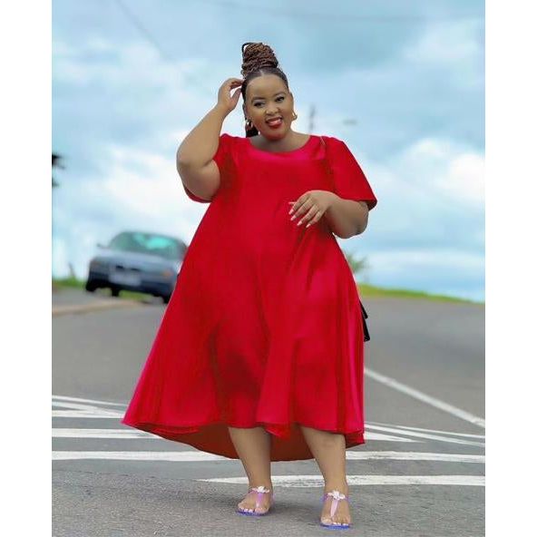 Plus Size Round-Neck Detailed Midi Dress