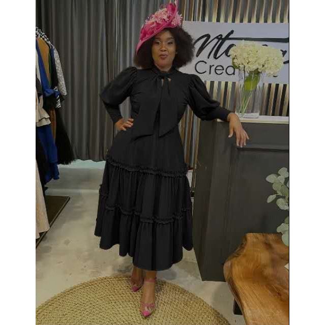 Ribbon Design Round Neck Puff Shoulder Pleat Midi Dress