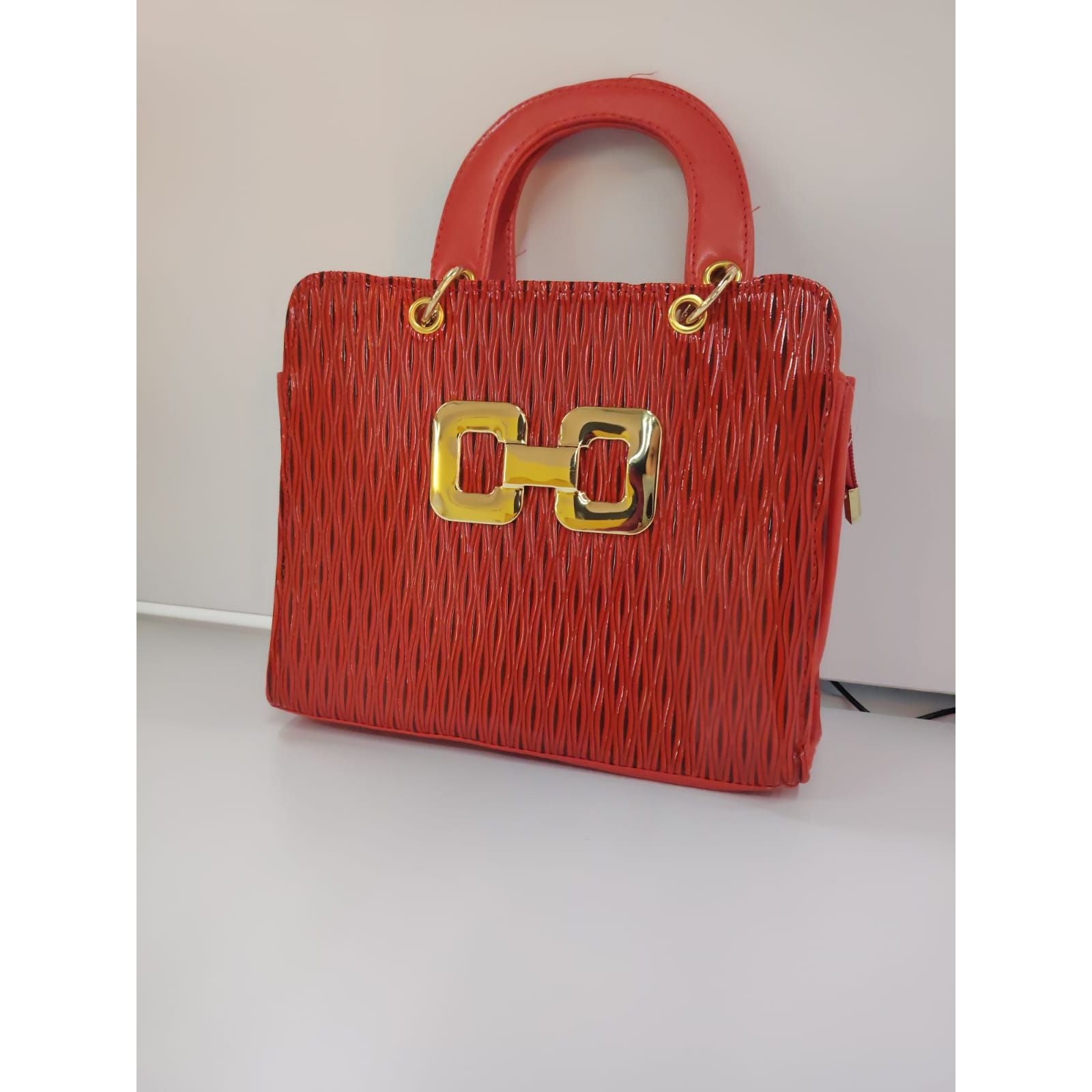 Classic Crossbody Square Shape Handbag